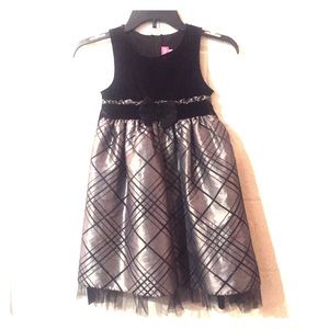 Velvety black dress and cover